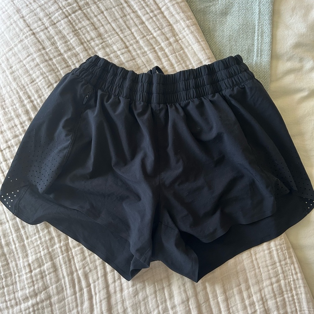 Black Athleta, 3” inseam Hustle Short